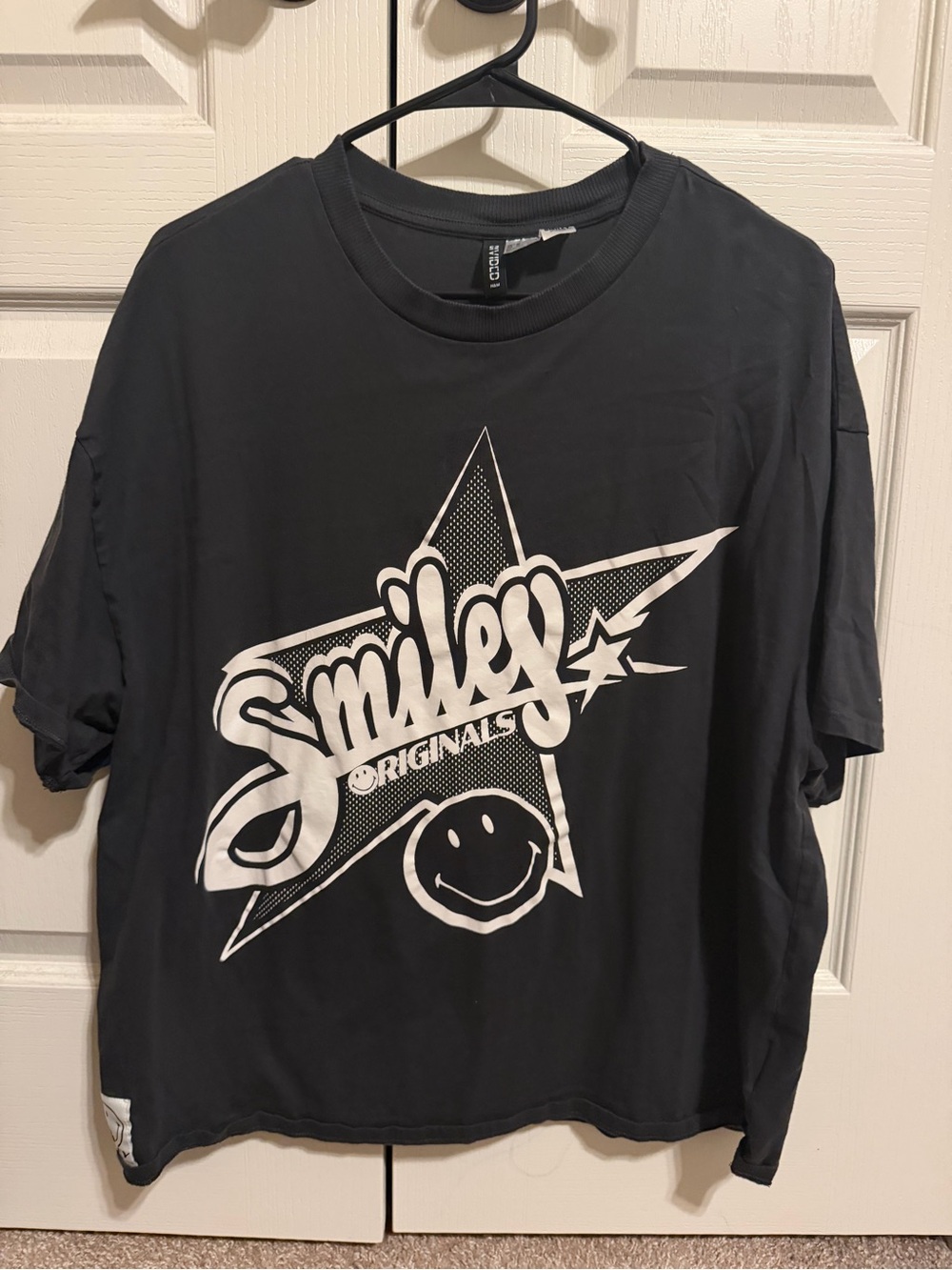 H&M Smiley Oversized Tee